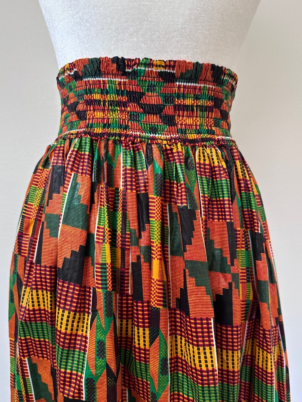 Karan African Print High-Low Skirt & Active USA Wrap Top Set M/OS - Picture 4 of 9